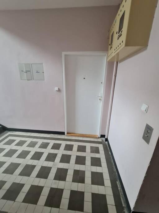 Fantastic Waw - O13 Room A Варшава Экстерьер фото